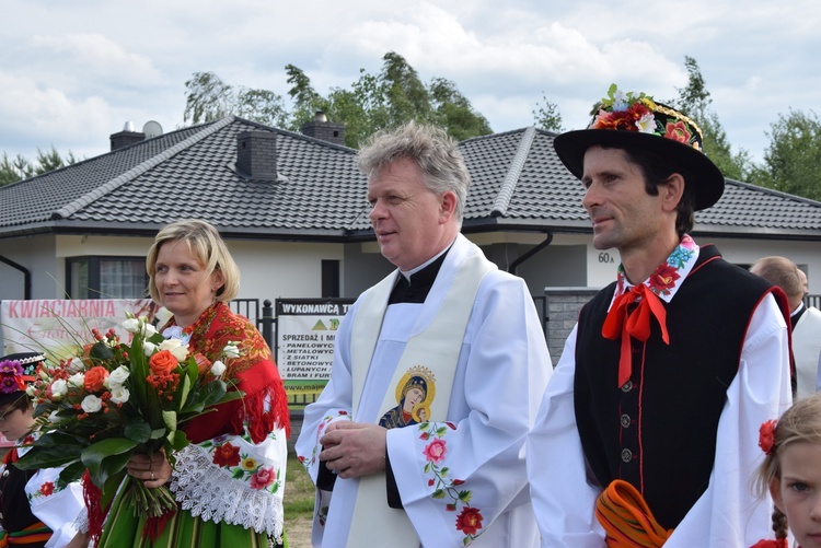 Powitanie ikony MB Częstochowskiej w Bobrownikach