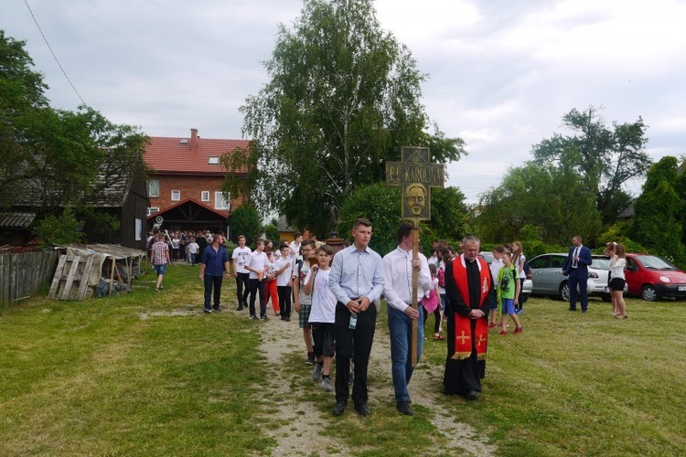 Spotkanie szkół świętych i błogosławionych w Zabawie