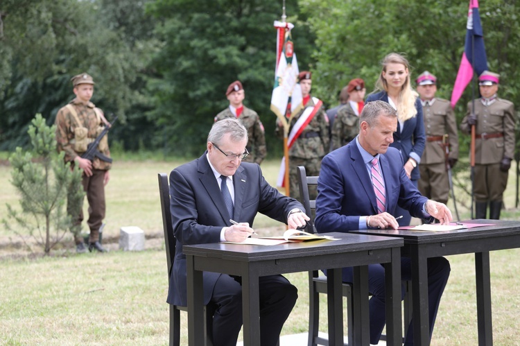 Narodowy Dzień Pamięci w Oświęcimiu z premier Szydło - 2017