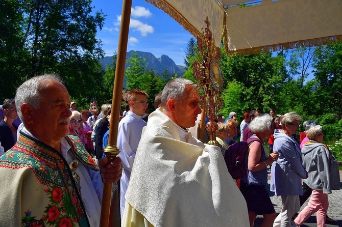 Najświętszy sakrament na Krupówkach