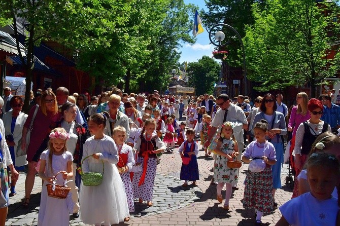 Najświętszy sakrament na Krupówkach