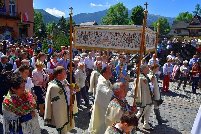 Najświętszy sakrament na Krupówkach