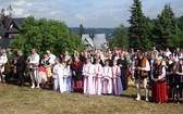 Procesja z widokiem na Tatry w Poroninie 