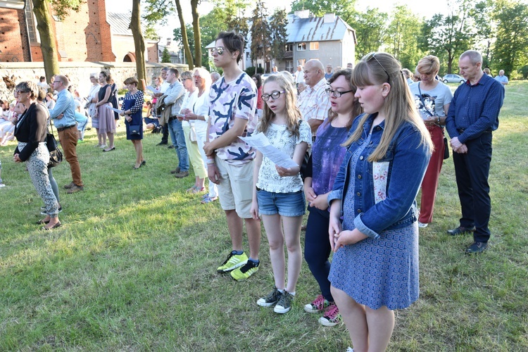 Wieczór Chwały w Przasnyszu