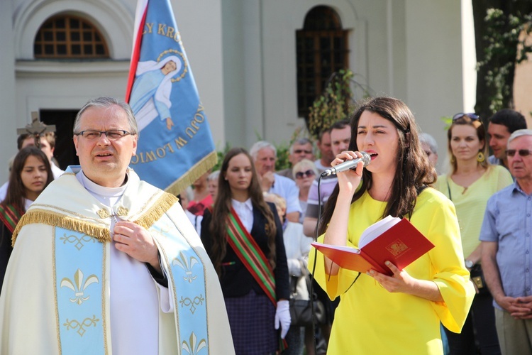 Powitanie MB Częstochowskiej w kościele rektorskim oo. pijarów w Łowiczu