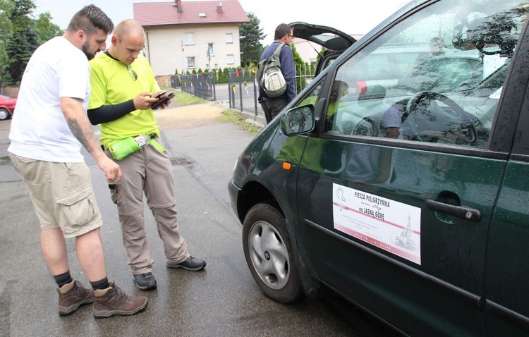 Z Jawiszowic-os. Brzeszcze na Jasną Górę w 36h