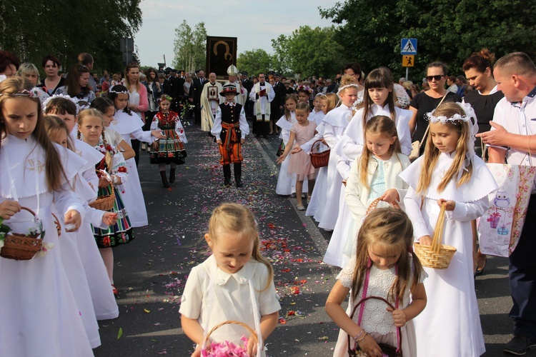 Powitanie ikony MB Częstochowskiej w Bełchowie