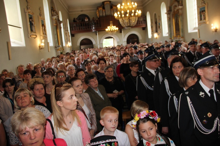 Powitanie ikony MB Częstochowskiej w Bełchowie