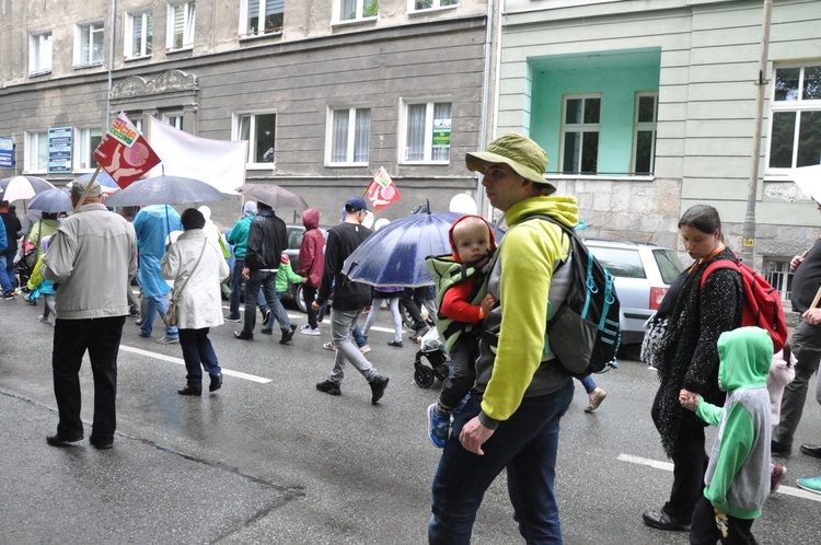 Marsz dla życia i rodziny w Nysie