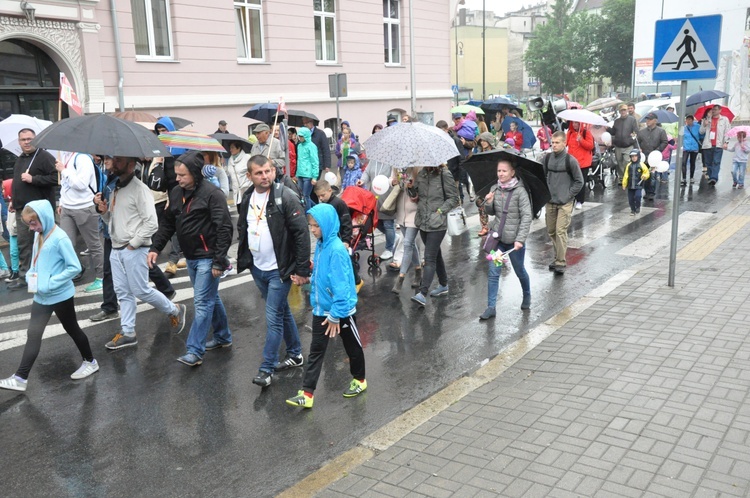 Marsz dla życia i rodziny w Nysie