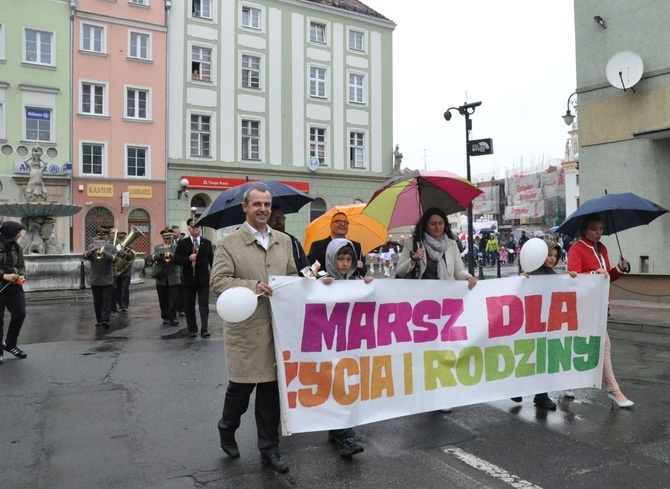 Marsz dla życia i rodziny w Nysie