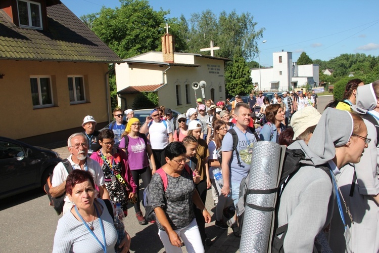 Piesza Pielgrzymka Powołaniowa do Rokitna