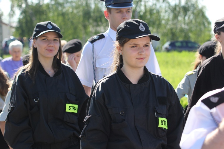 Powitanie ikony MB Częstochowskiej w Bednarach