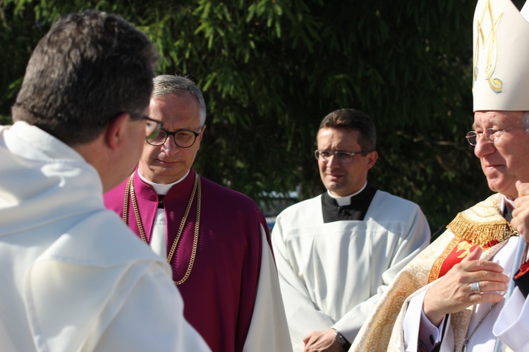 Powitanie ikony MB Częstochowskiej w Bednarach