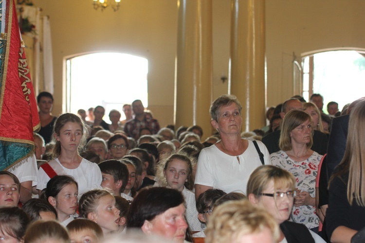 Powitanie ikony MB Częstochowskiej w Bednarach