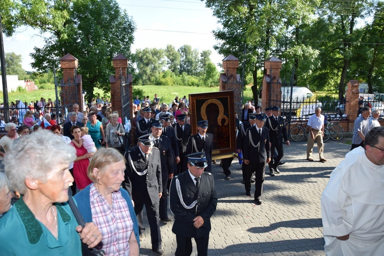 Powitanie ikony MB Częstochowskiej w Kompinie