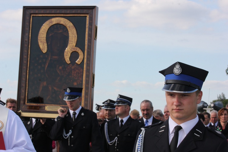 Powitanie ikony MB Częstochowskiej w Boczkach