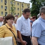 Powitanie ikony MB Częstochowskiej w parafii MB Nieustającej Pomocy w Łowiczu