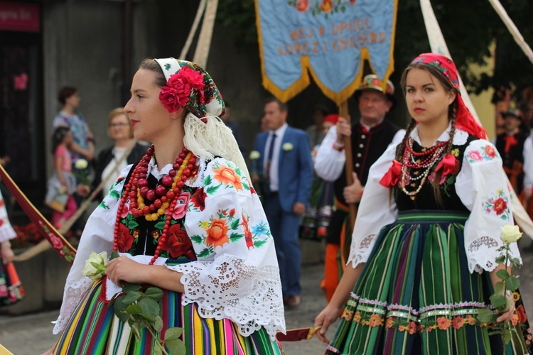 Powitanie ikony MB Częstochowskiej w katedrze łowickiej