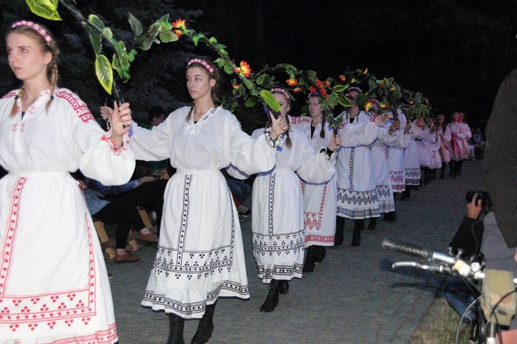 Świętojańska noc w Dzikowie