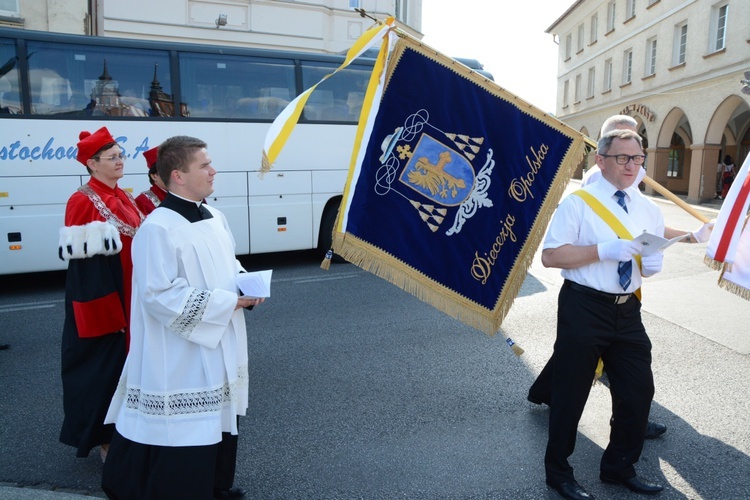 Matka Boża Opolska na ulicach miasta