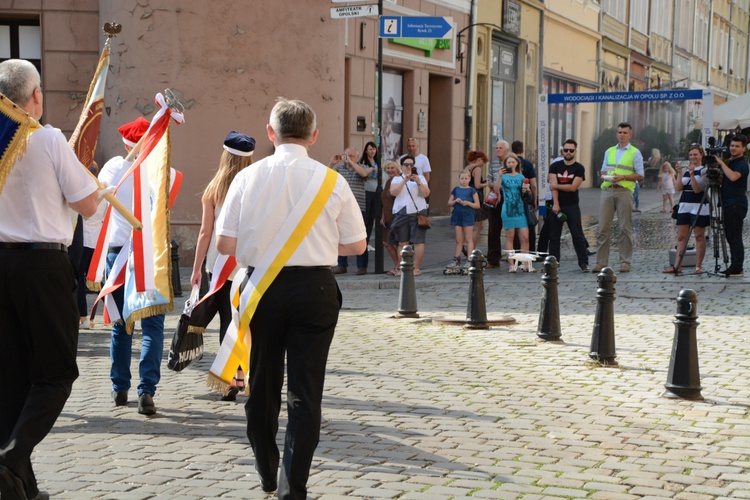 Matka Boża Opolska na ulicach miasta