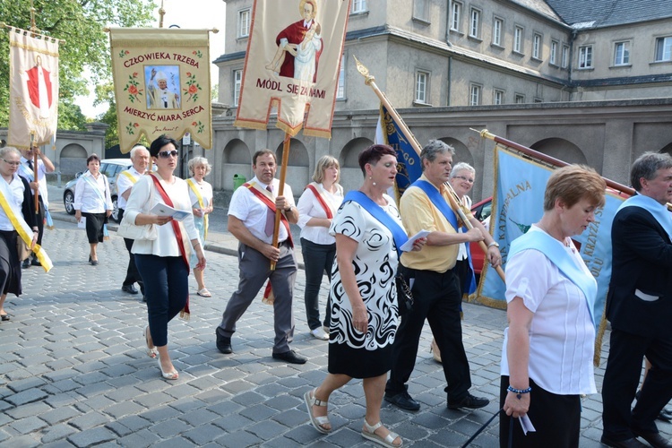 Matka Boża Opolska na ulicach miasta