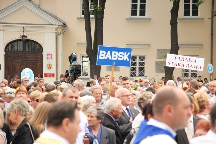 Pożegnanie ikony MB Częstochowskiej w diecezji łowickiej cz. I