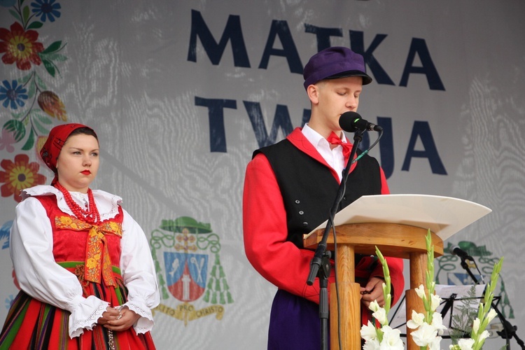 Pożegnanie ikony MB Częstochowskiej w diecezji łowickiej cz. I