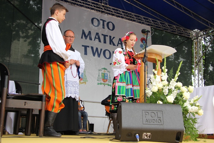 Pożegnanie ikony MB Częstochowskiej w diecezji łowickiej cz. I