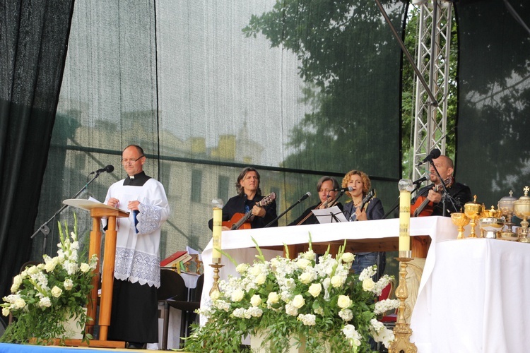 Pożegnanie ikony MB Częstochowskiej w diecezji łowickiej cz. I