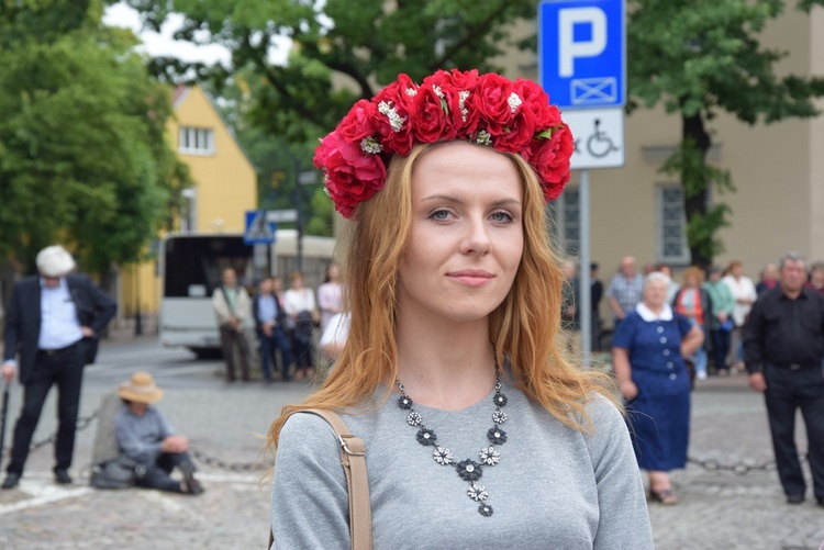 Pożegnanie ikony MB Częstochowskiej w diecezji łowickiej cz. II