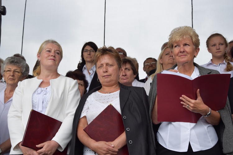 Pożegnanie ikony MB Częstochowskiej w diecezji łowickiej cz. II