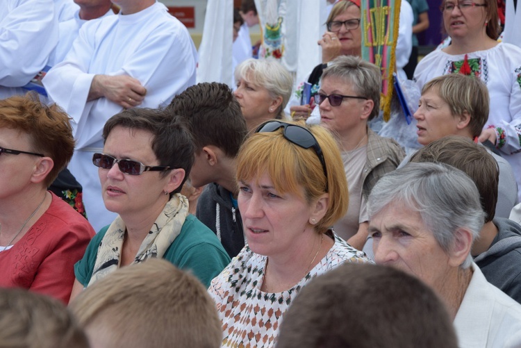 Pożegnanie ikony MB Częstochowskiej w diecezji łowickiej cz. II