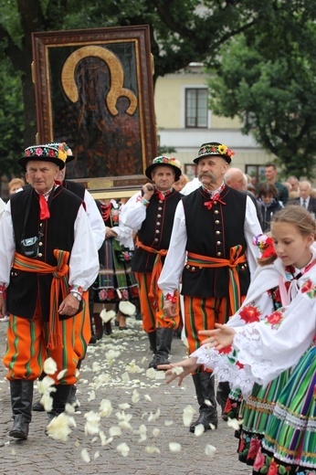 Pożegnanie ikony MB Częstochowskiej w diecezji łowickiej cz. III