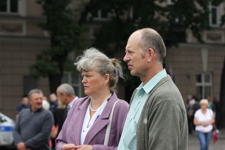 Pożegnanie ikony MB Częstochowskiej w diecezji łowickiej cz. III