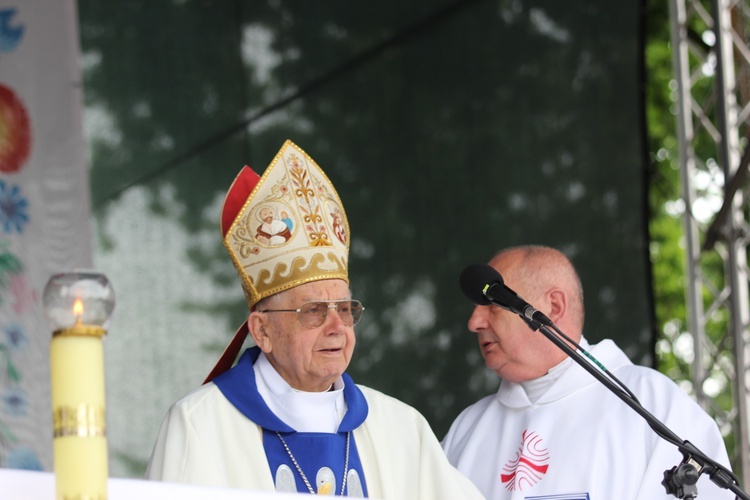 Pożegnanie ikony MB Częstochowskiej w diecezji łowickiej cz. III