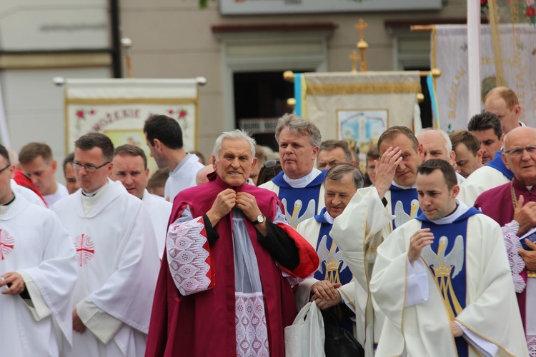 Pożegnanie ikony MB Częstochowskiej w diecezji łowickiej cz. III