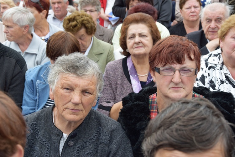 Pożegnanie ikony MB Częstochowskiej w diecezji łowickiej cz. II