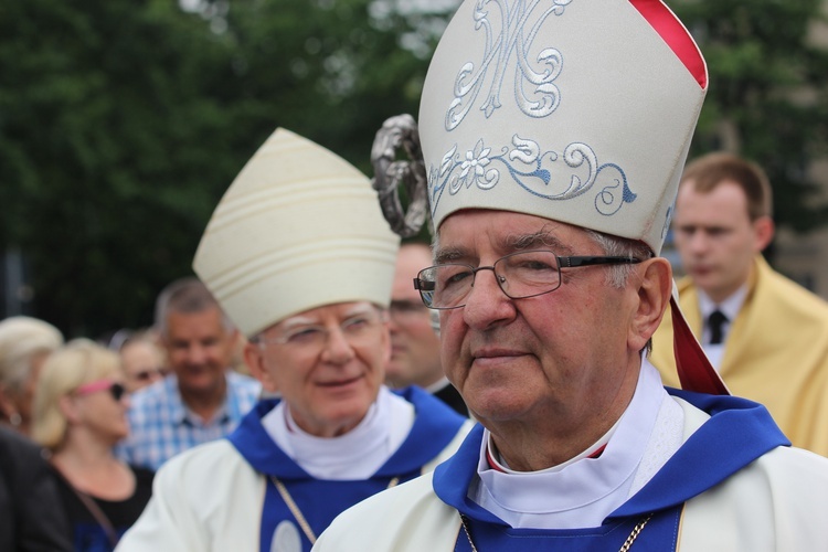 Pożegnanie ikony MB Częstochowskiej w diecezji łowickiej cz. III