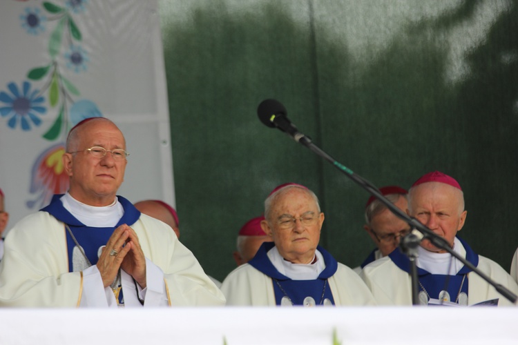 Pożegnanie ikony MB Częstochowskiej w diecezji łowickiej cz. III