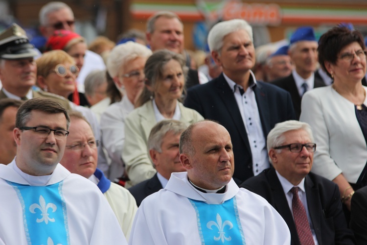 Pożegnanie ikony MB Częstochowskiej w diecezji łowickiej cz. III