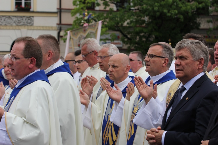 Pożegnanie ikony MB Częstochowskiej w diecezji łowickiej cz. III