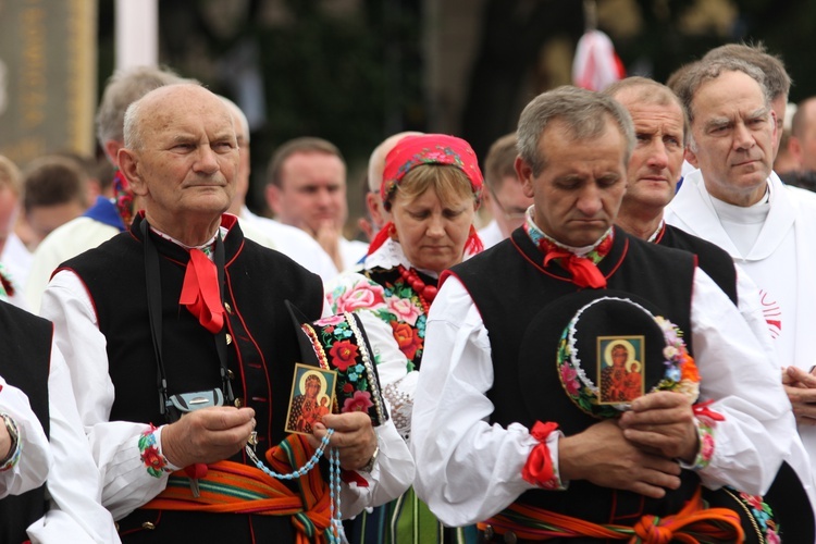 Pożegnanie ikony MB Częstochowskiej w diecezji łowickiej cz. III