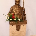 Odsłonięcie epitafium śp. abp. Z. Zimowskiego w Kupieninie