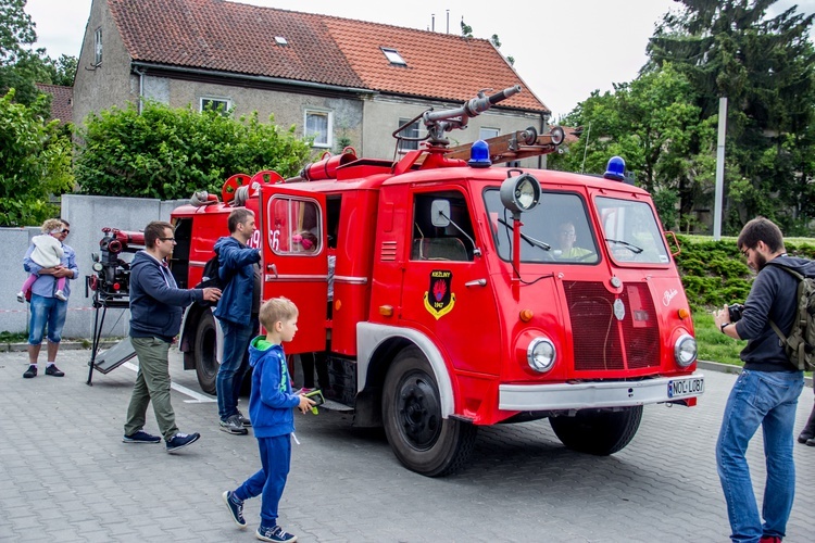 VI Olsztyński Zlot Miłośników Pojazdów PRL