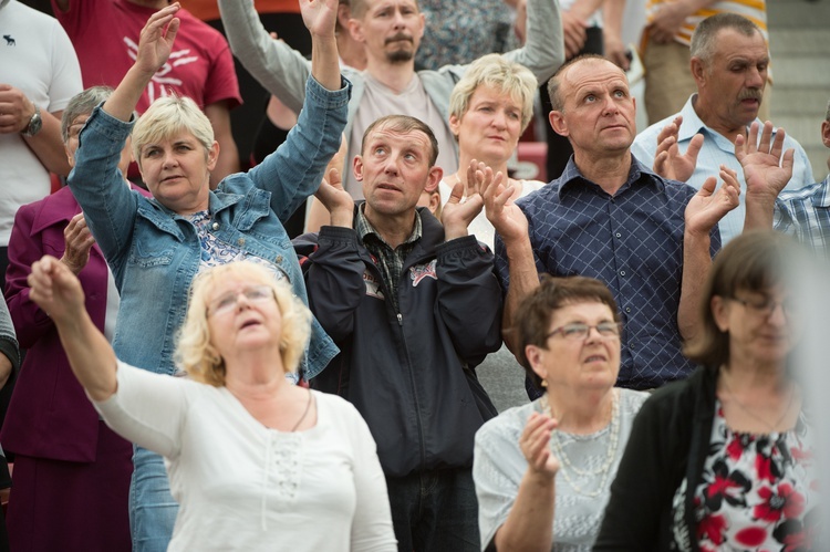 Jezus na Stadionie - cz. 3