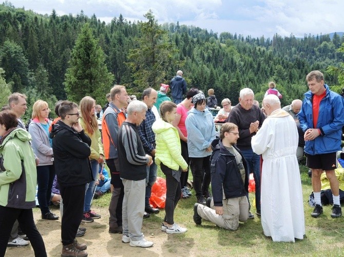 Hala Boracza - 5. Ewangelizacja w Beskidach