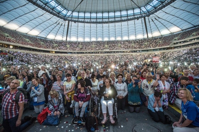 Jezus na Stadionie - cz. 4