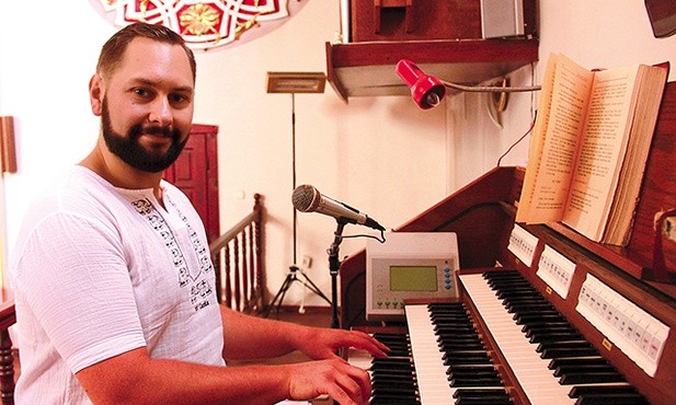 Podróże i gra na organach to dwie największe pasje Zygmunta Miecznika